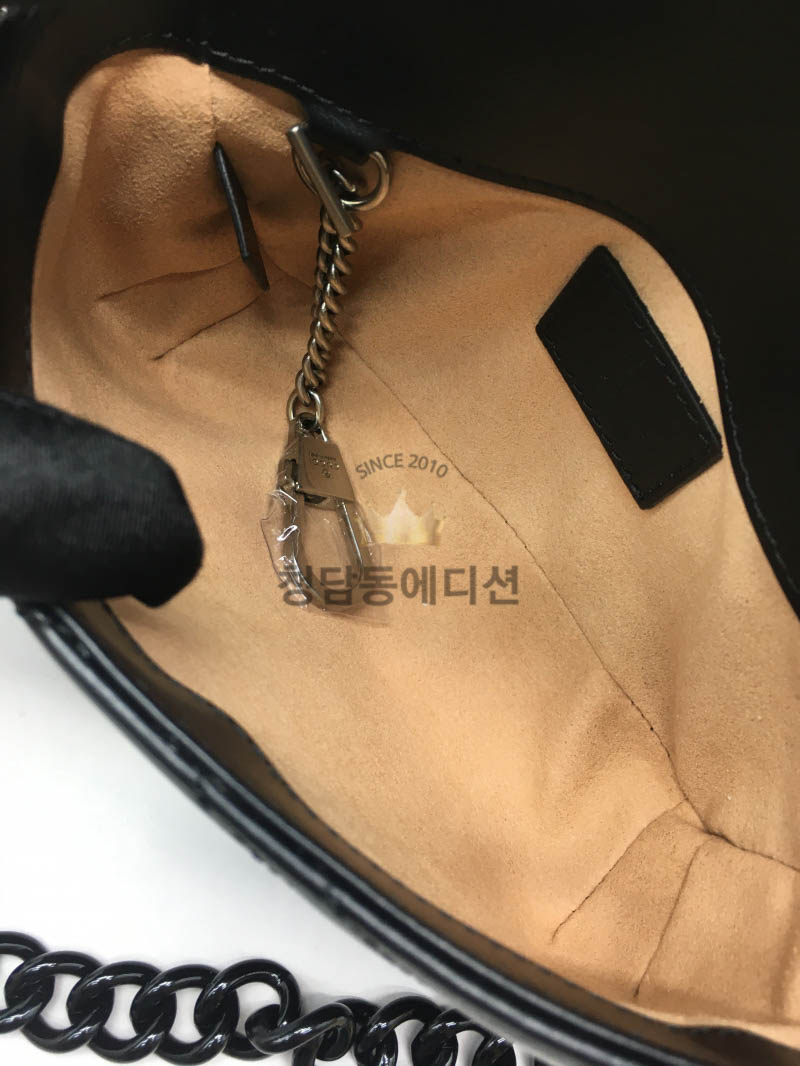 구찌 마몬트 마틀라세 벨트백 699757