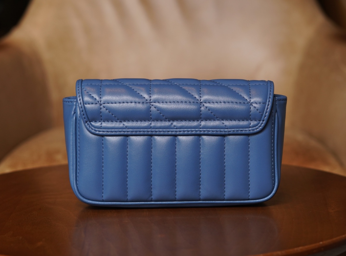 구찌 마몬트 마틀라세 수퍼미니백 476433