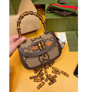구찌 뱀부 미니 탑핸들백 686864 