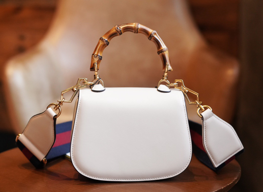 구찌 뱀부 미니 탑핸들백 686864