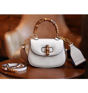 구찌 뱀부 미니 탑핸들백 686864