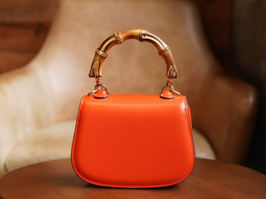 구찌 뱀부 미니 탑핸들백 686864