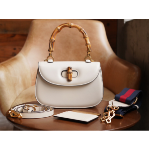 구찌 뱀부 스몰 탑핸들백 675797