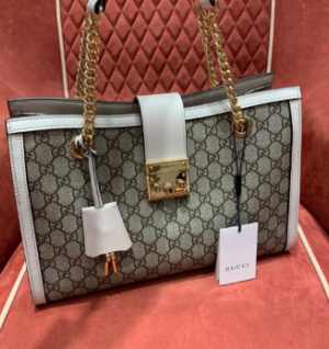 구찌 패들락 미디엄 GG 숄더백 479197 