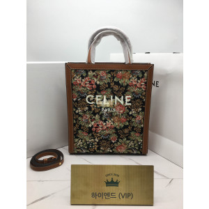 셀린느 트리오페 자수 텍스타일 카바스백 (하이엔드급)