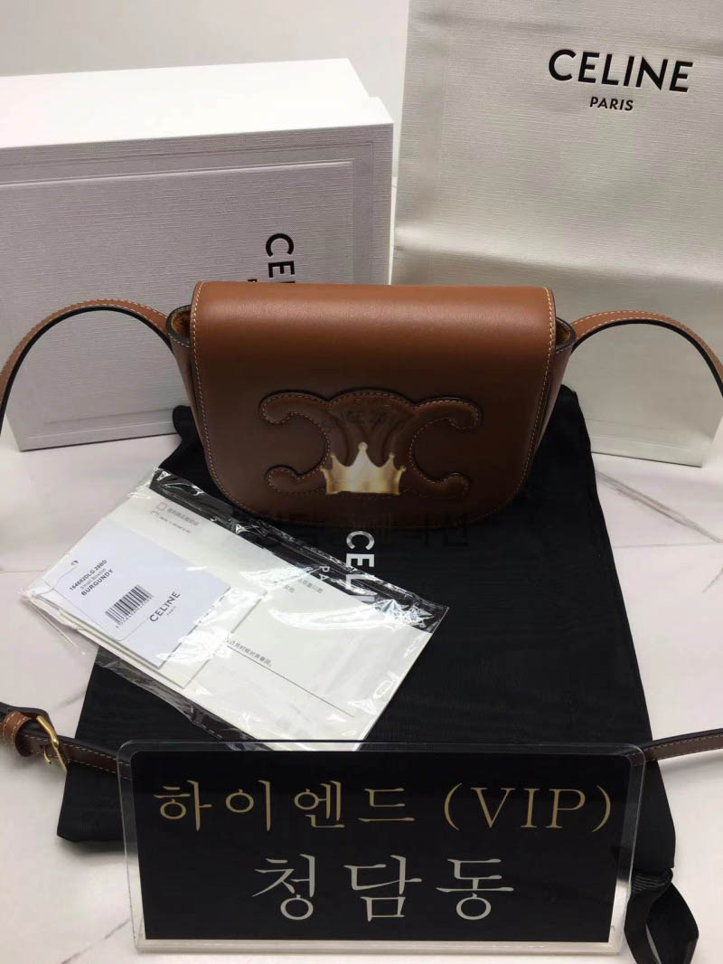 셀린느 폴코 퀴르 트리오페 숄더백 (하이엔드급)