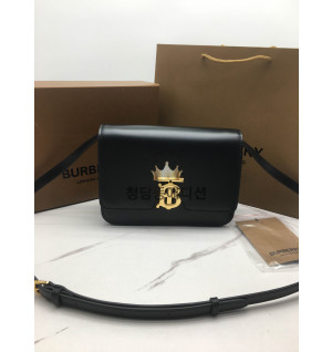 버버리 TB 크로스백 스몰 (하이엔드급)