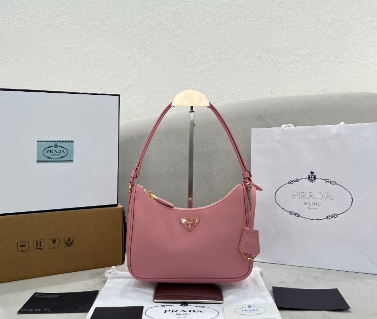 프라다 리에디션 사피아노 호보백 (하이엔드급)