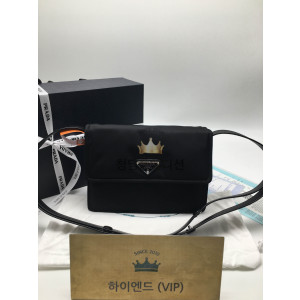 프라다 패딩 리나일론 숄더백 스몰 (하이엔드급)