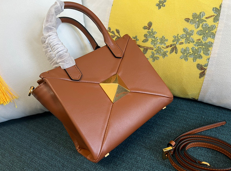 발렌티노 원스터드 탑핸들 숄더백 (하이엔드급)