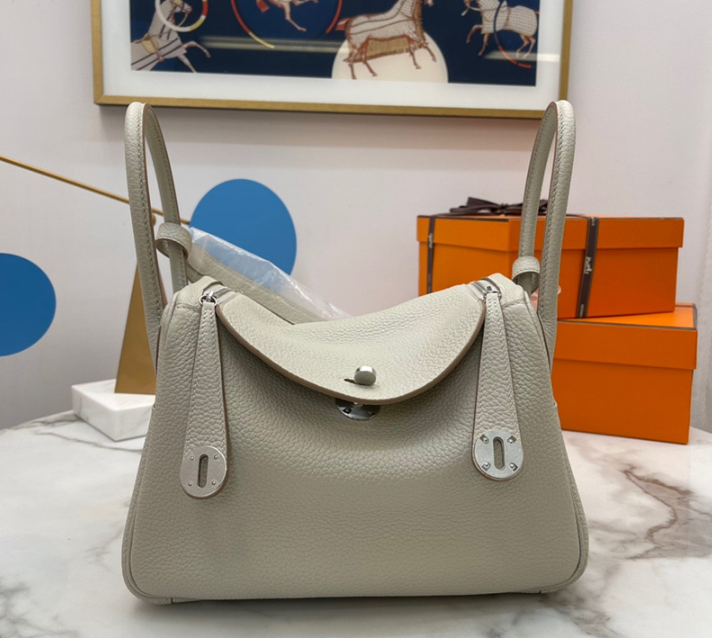 에르메스 린디26 은장 올수공 (컬러 Gris Perle)