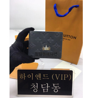 루이비통 멀티플 월릿 M81383 반지갑