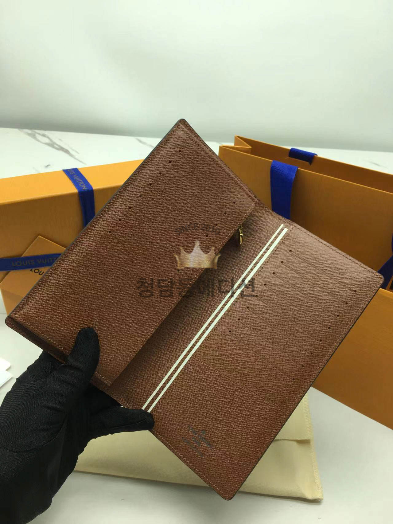 루이비통 브라짜 월릿 M66540 장지갑