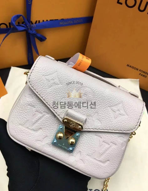 루이비통 마이크로 메티스 M81390