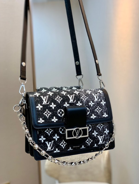 루이비통 블랙 데님 도핀백 미디움 M59361