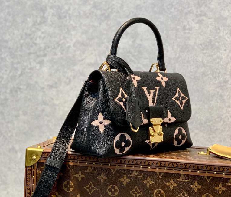 루이비통 마들렌 BB M45978