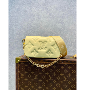 루이비통 월릿 온 스트랩 M81400