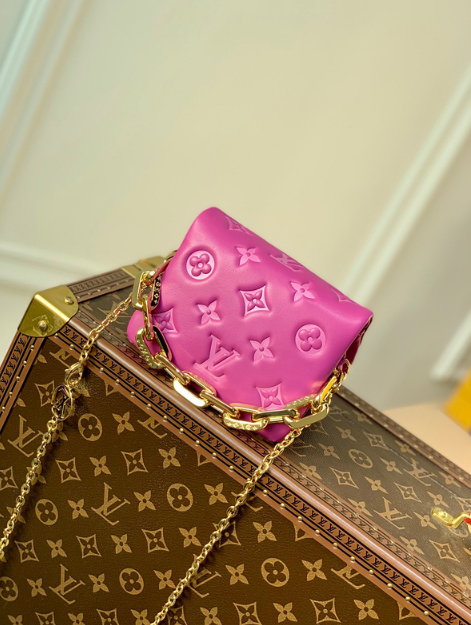 루이비통 쿠상 벨트백 M81127