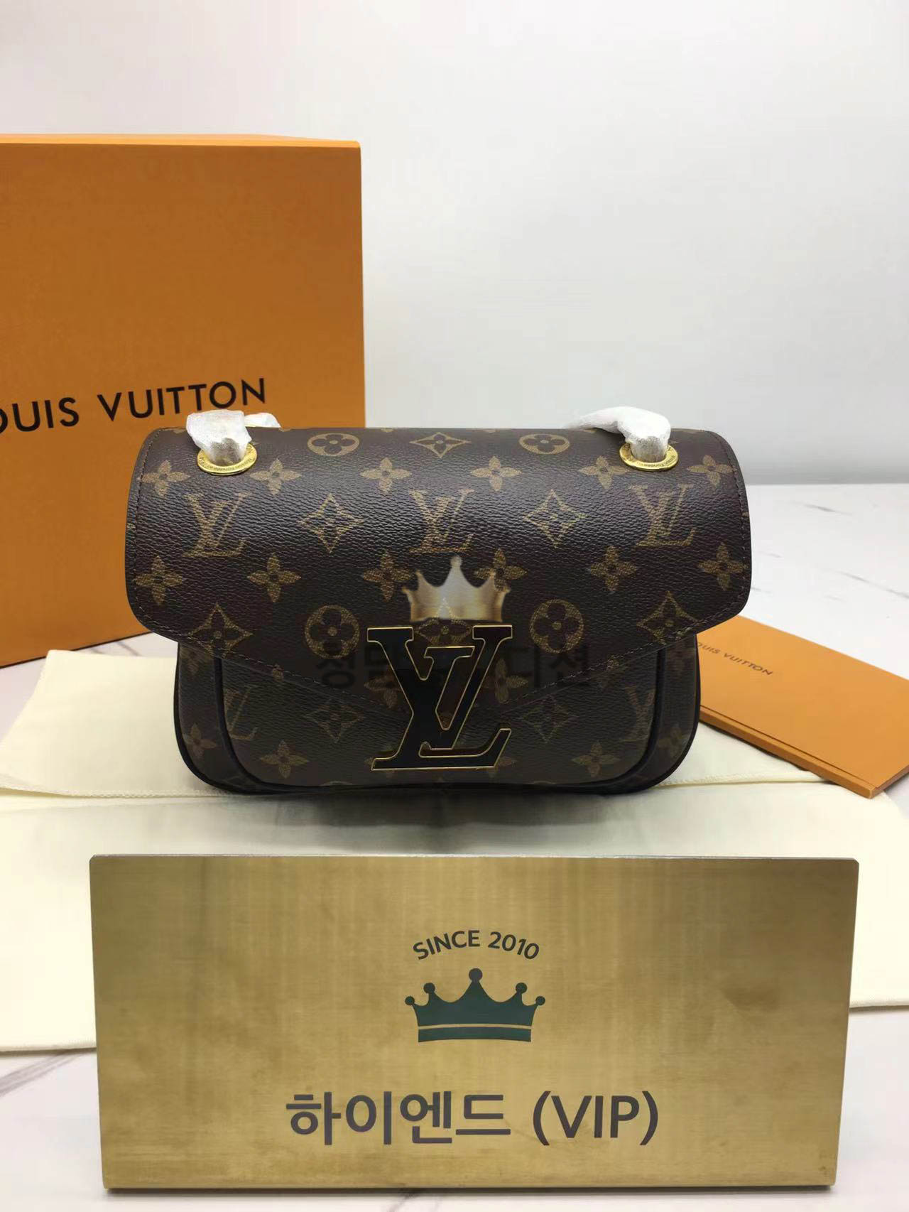 루이비통 다이엔 M45592