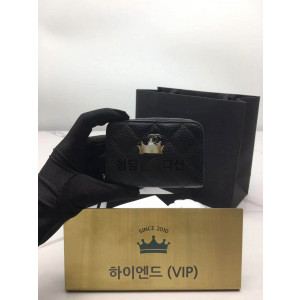 샤넬 클래식 캐비어 지퍼 카드지갑 은장