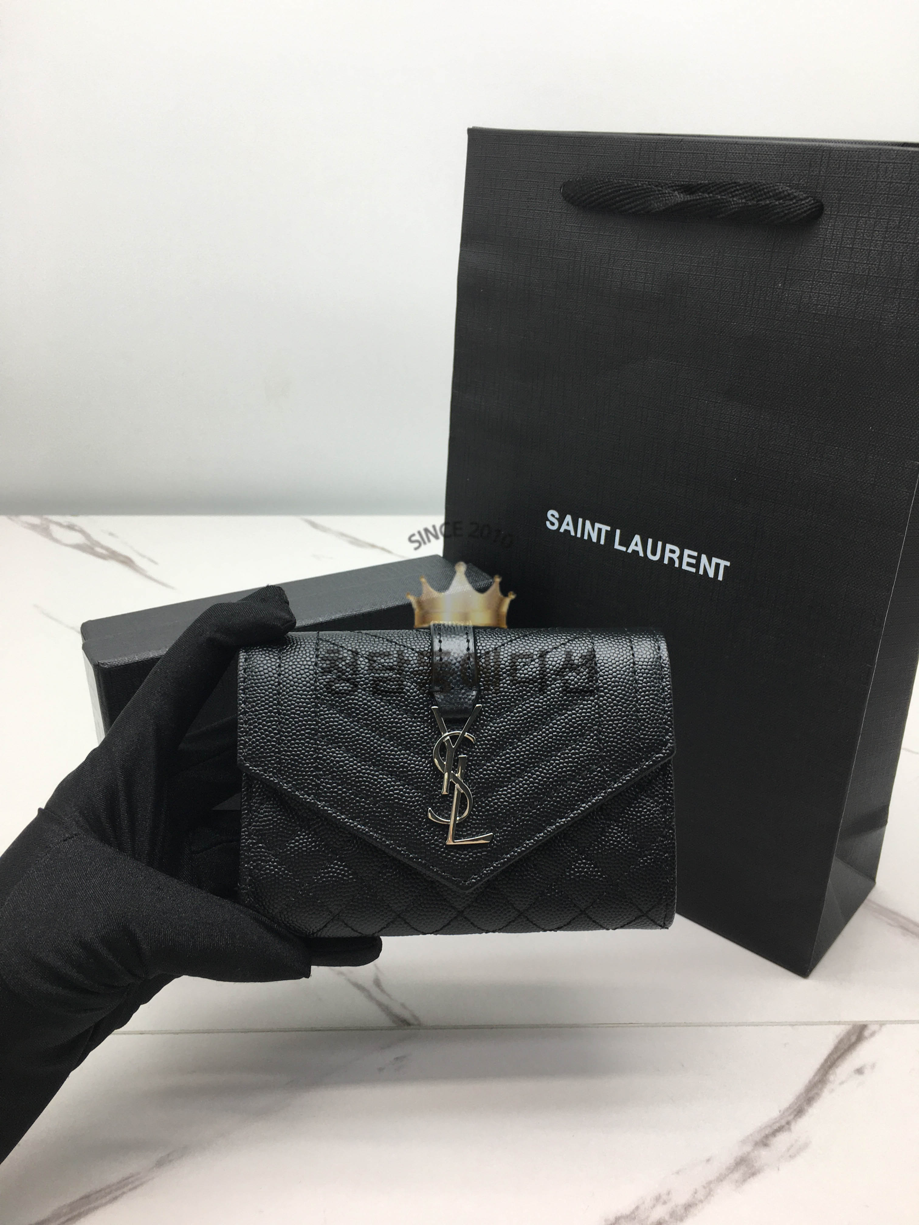 생로랑 모노그램 믹스 엔벨로프 중지갑 651026