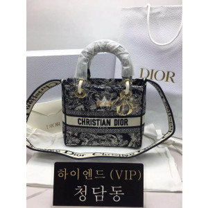 디올 레이디 D LITE 백 미디움