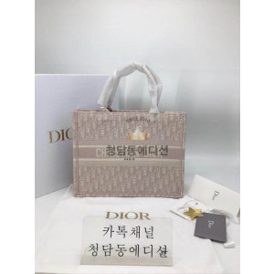 디올 북토트백 미디움