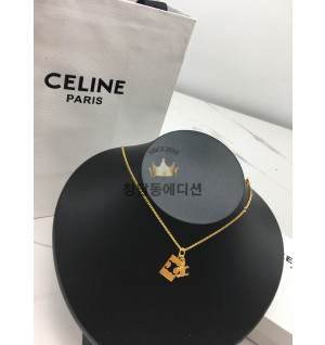 셀린느 트리오페 스퀘어 목걸이