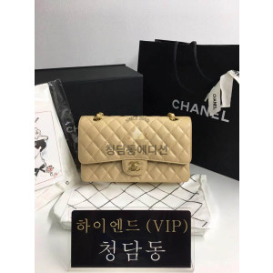 샤넬 클래식백 캐비어스킨 금장 미디움 25.5cm