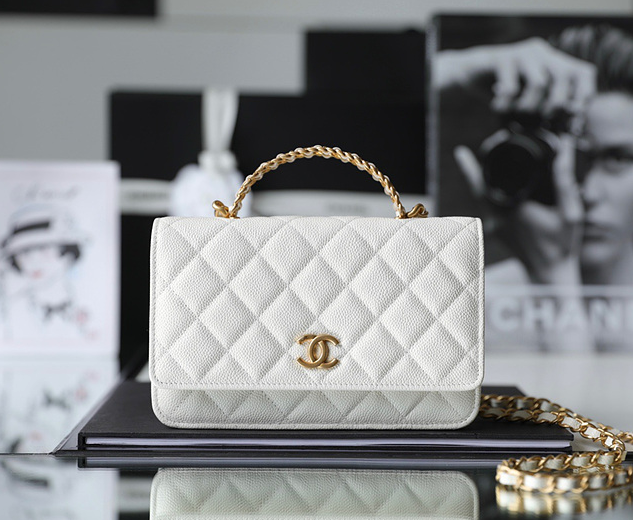 샤넬 22SS 탑핸들 WOC