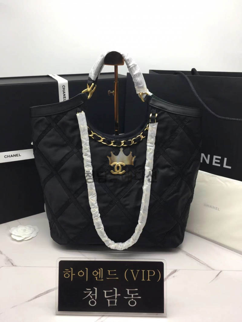 샤넬 나일론 체인 쇼퍼백