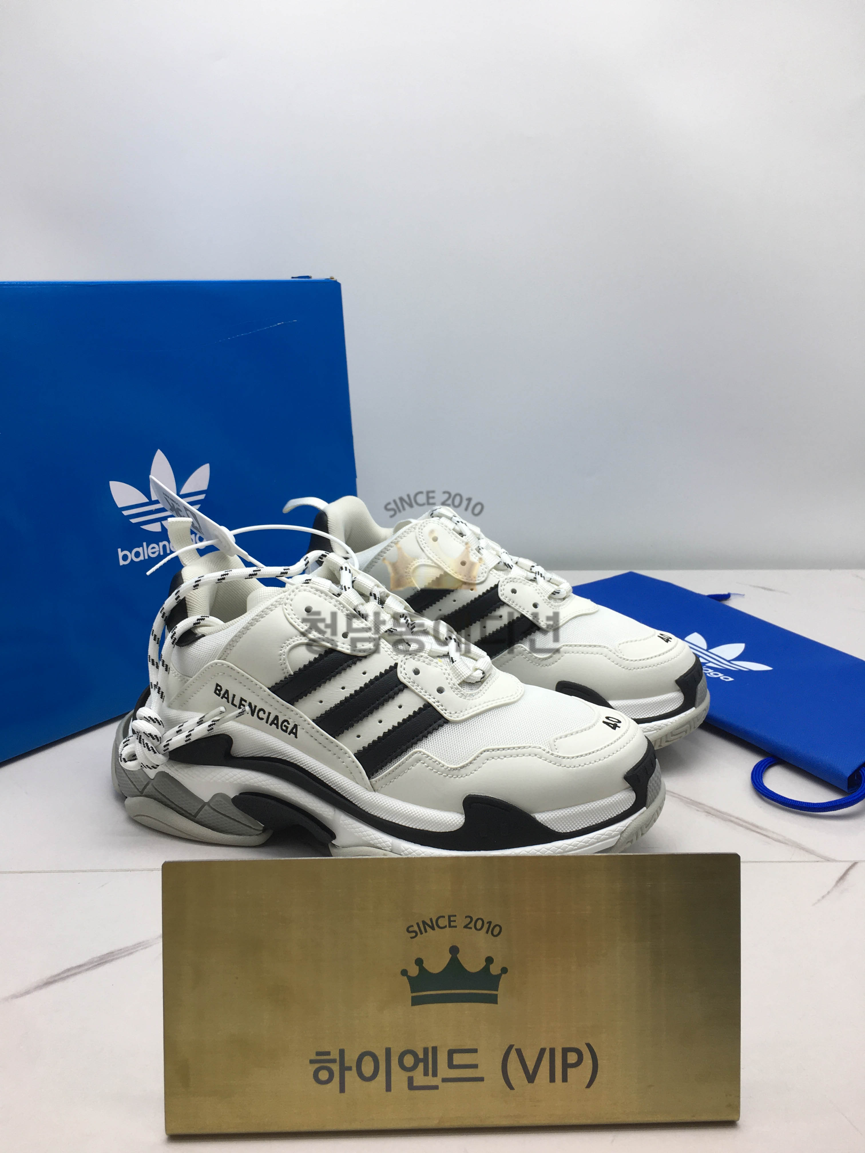 발렌시아가X아디다스 트리플s 콜라보 (남녀공용)