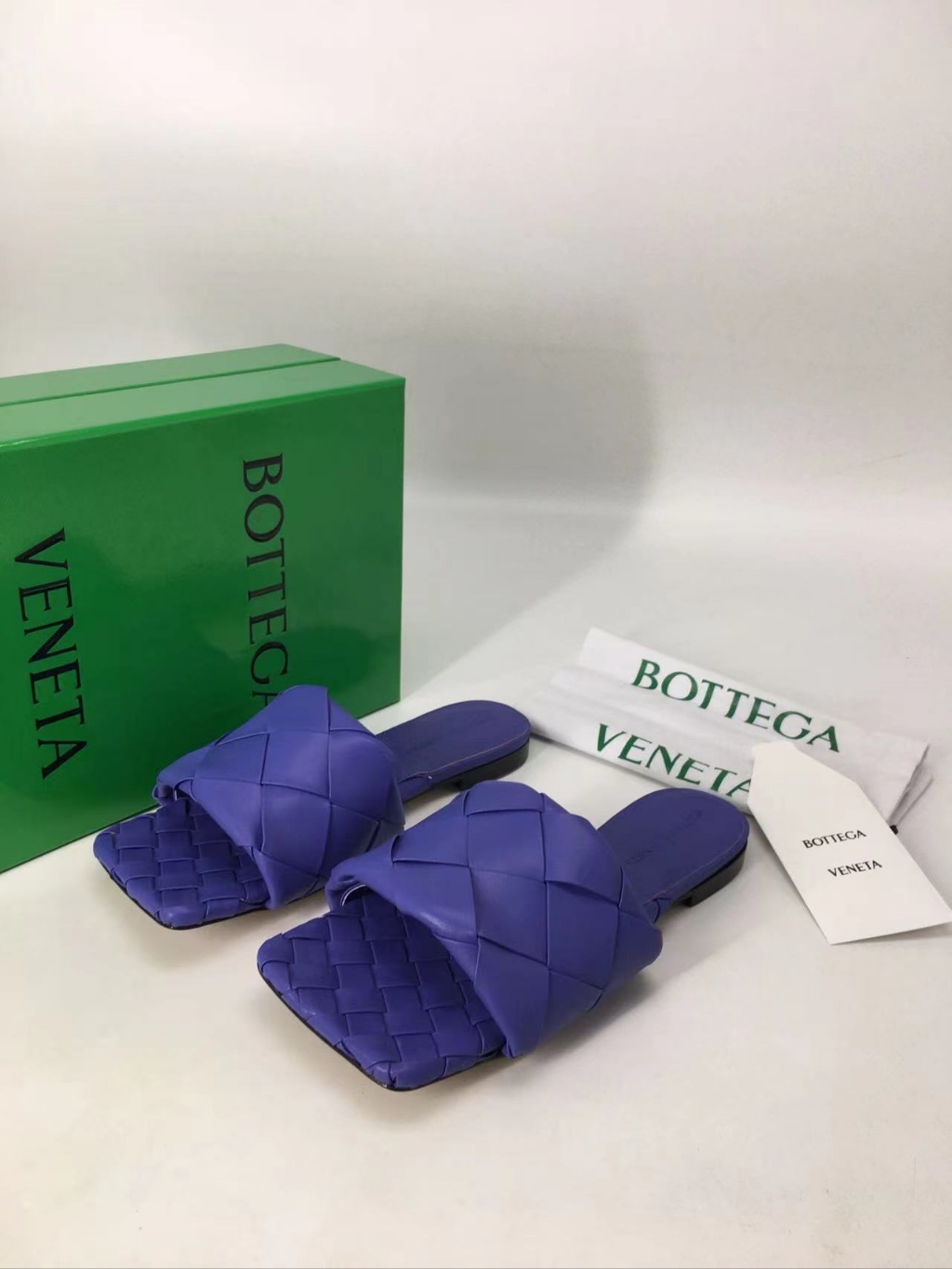 보테가베네타 리도 뮬