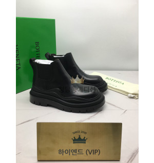 보테가베네타 타이어 앵글 첼시 부츠 (남녀공용) (컬러 블랙)