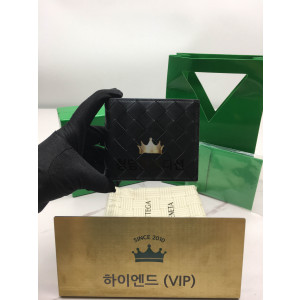 보테가베네타 인트레치아토 폴더형 반지갑 (컬러 다크초콜릿/내부 그린) 605721