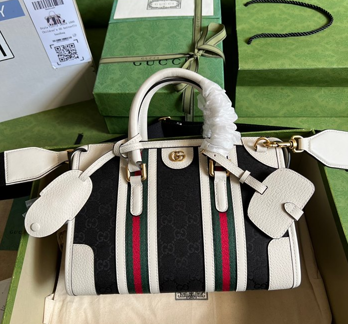 구찌 더블G 스몰 탑 핸들백 715772