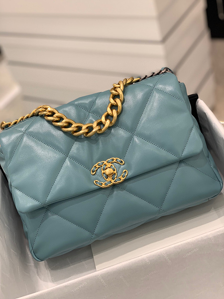 샤넬 19 플랩백 미디움 (하이엔드급)