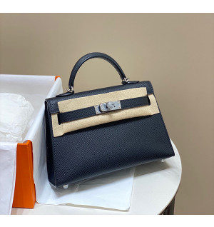 에르메스 미니 켈리 반수공 (가죽 앱송) (컬러 블루뉘) (버클컬러 은장)