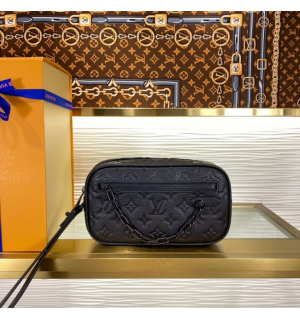 루이비통 X 버질 아블로 볼가 클러치백  M55703