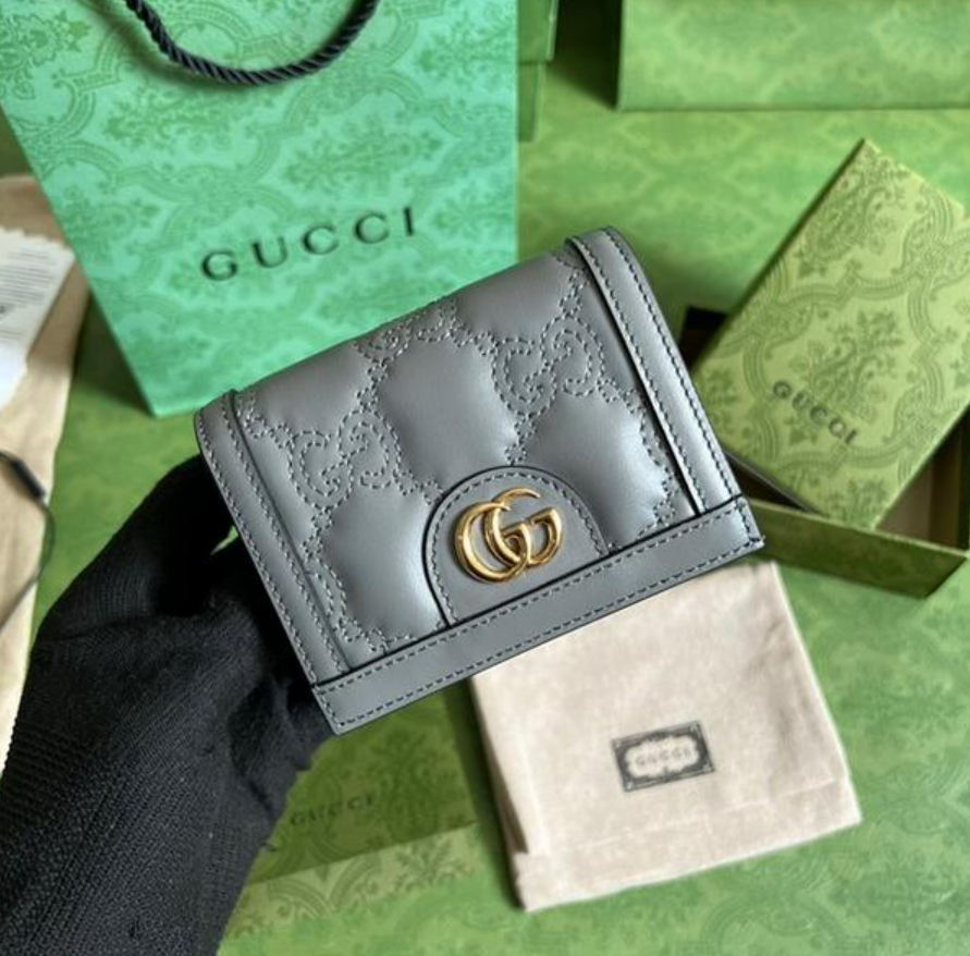 구찌 GG 마틀라세 카드 케이스 지갑 723786