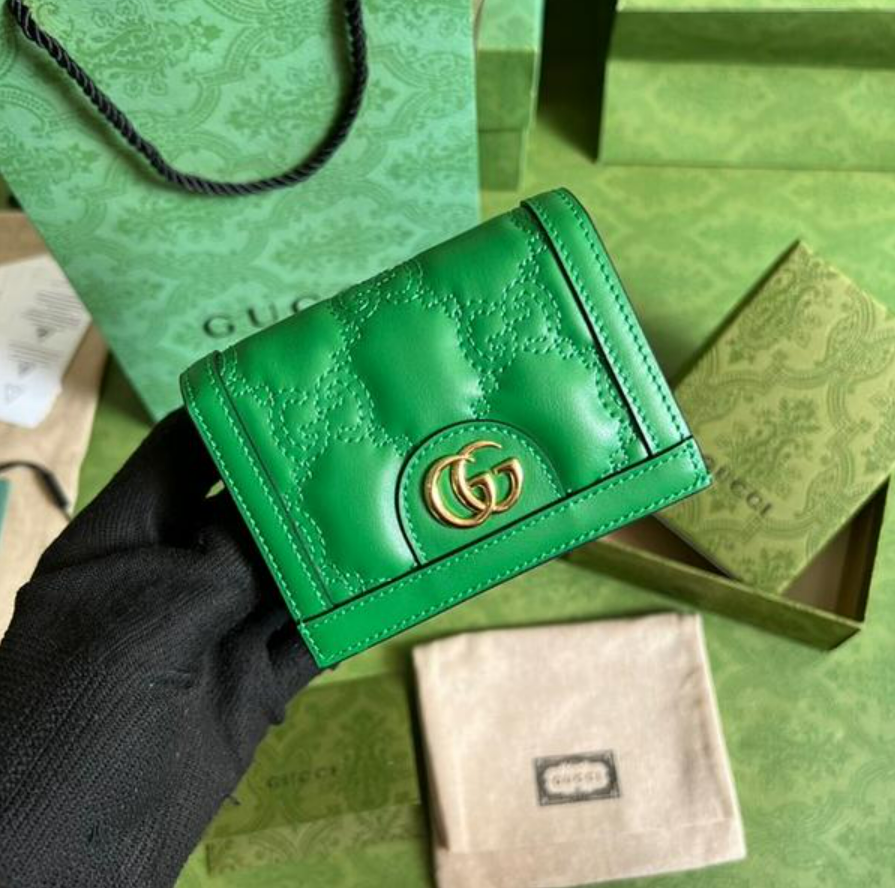 구찌 GG 마틀라세 카드 케이스 지갑 723786