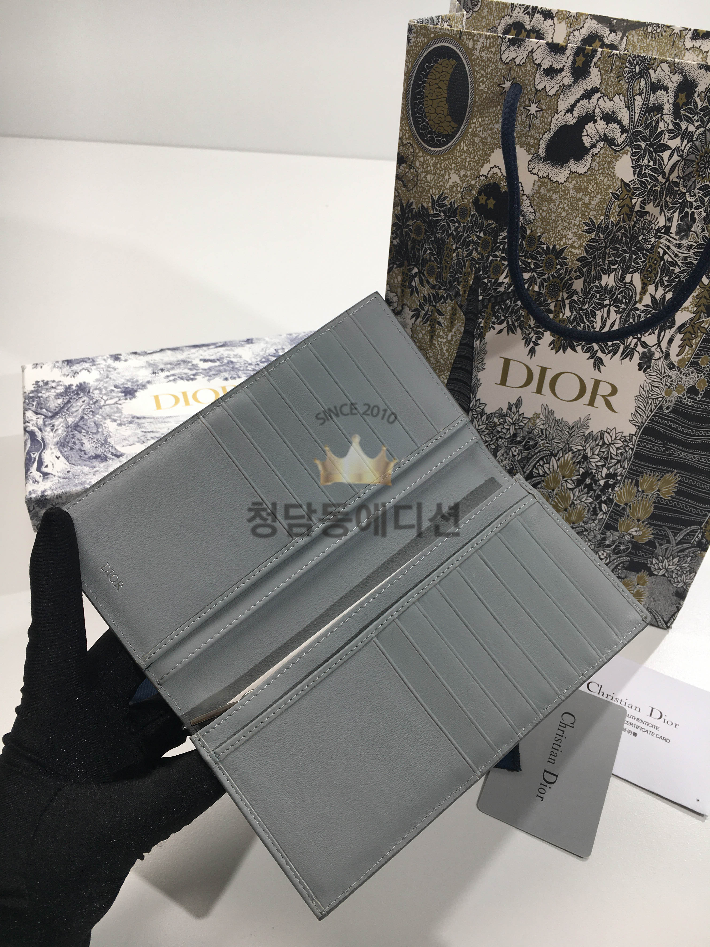 디올 CD 다이아몬드버티컬 장지갑
