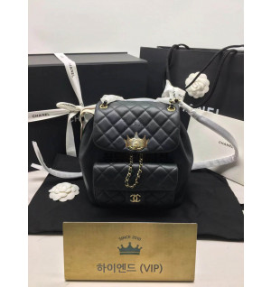 샤넬 22C 듀마 백팩 미디움 카프스킨