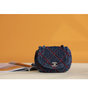 샤넬 22C 코코 데님 비치 크로스백