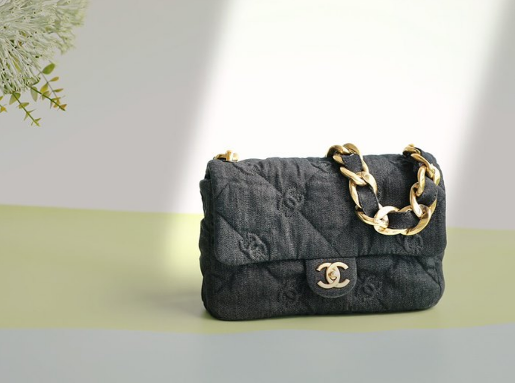 샤넬 22P 데님 빅체인 플랩백