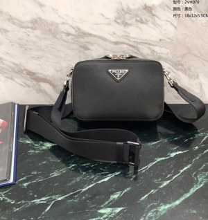 프라다 브리크 사피아노 크로스백 2VH070