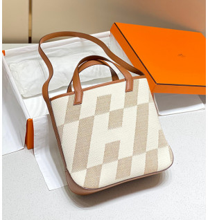 에르메스 에크루 H 반수공 27cm