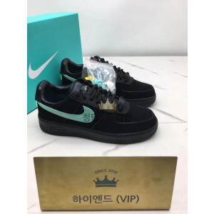 나이키 에어 포스 로우 SP 티파니 앤 코 (남녀공용)