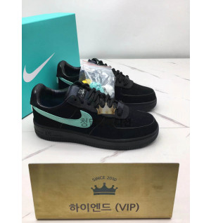 나이키 에어 포스 로우 SP 티파니 앤 코 (남녀공용)