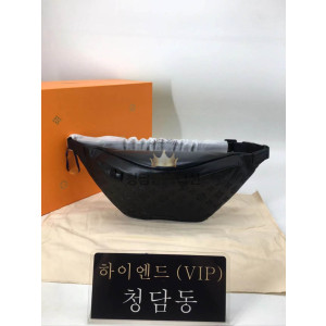 루이비통 쉐도우엠보싱 카프스킨 범백 힙색